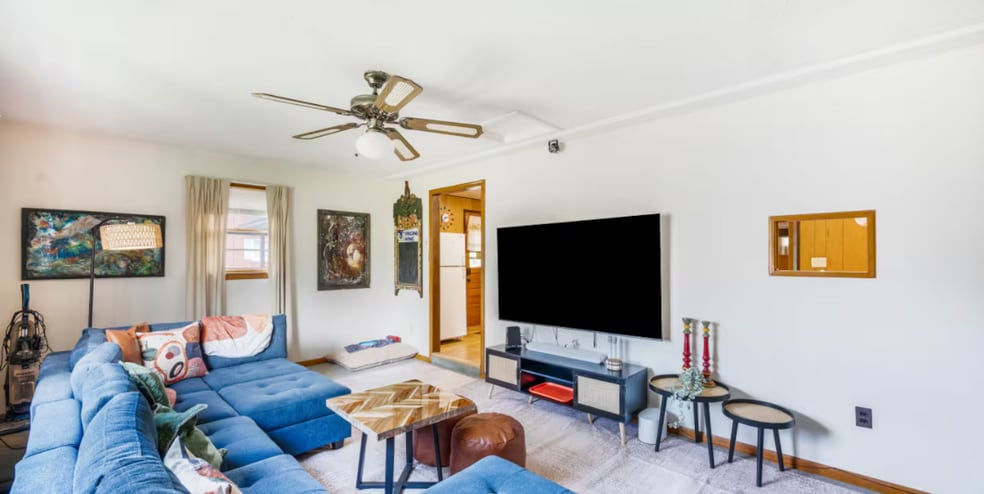 Building Photo - 1100 Rice Ln