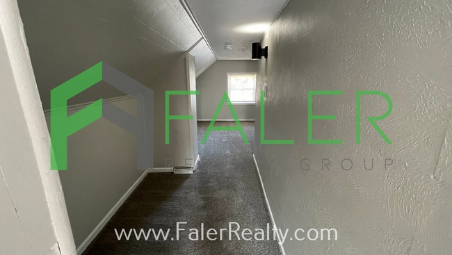 Building Photo - 3 Bedroom Cape Cod