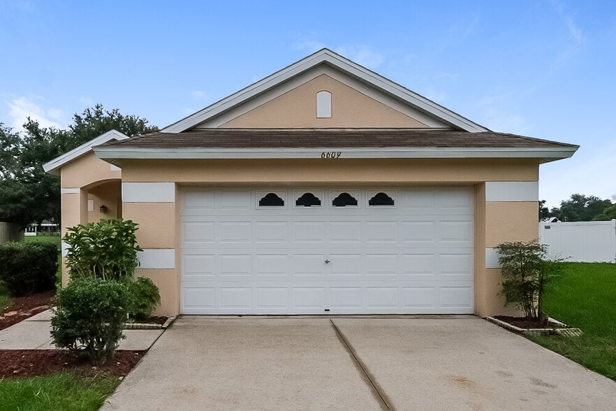 Primary Photo - 6609 Northhaven Ct