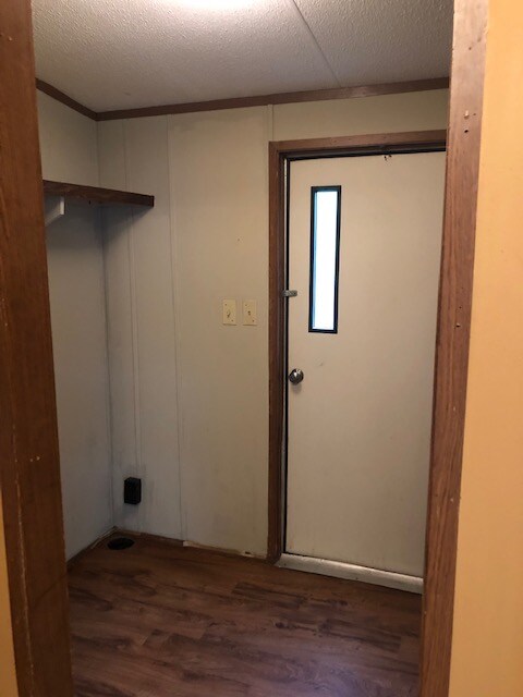 Building Photo - 1717 Hatcher Rd