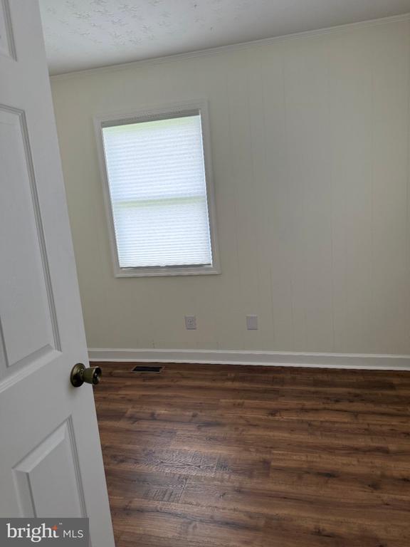 Building Photo - 857 Page Brook Ln