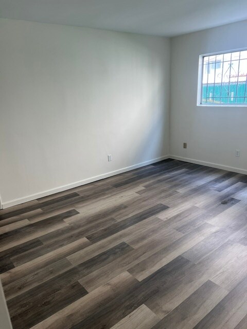 Building Photo - 12711 Matteson Ave