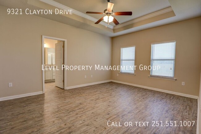 Building Photo - 9321 Clayton Dr