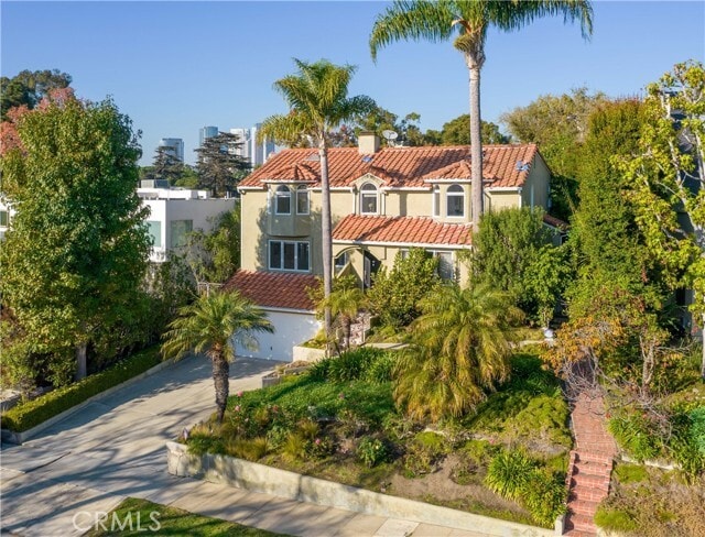 Building Photo - 2714 Club Dr