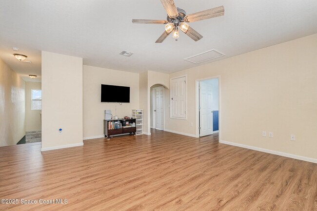 Building Photo - 4109 Alligator Flag Cir