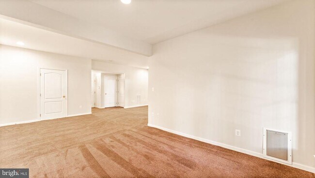 Building Photo - 219 Grassy Ridge Terrace