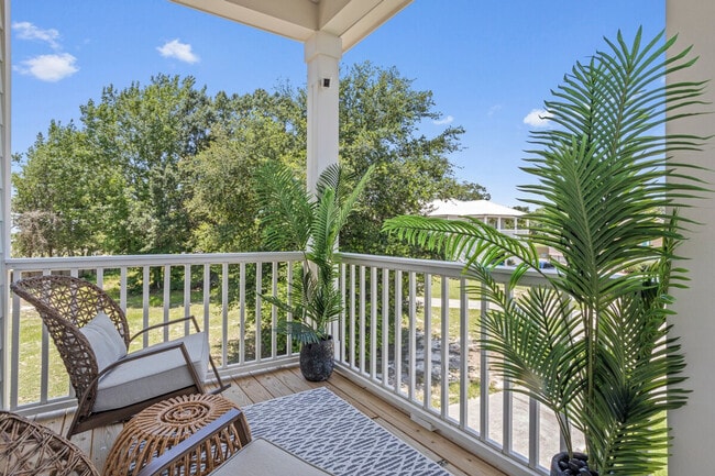 Building Photo - 1472 Georgia Pl