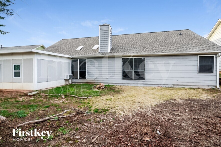 Building Photo - 695 Avalon Forest Dr NW