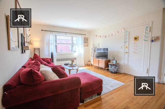 Building Photo - 2 bedroom in Brookline MA 02134