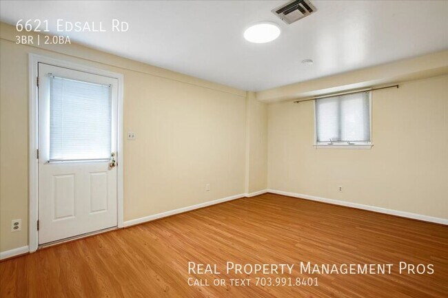 Building Photo - 6621 Edsall Rd