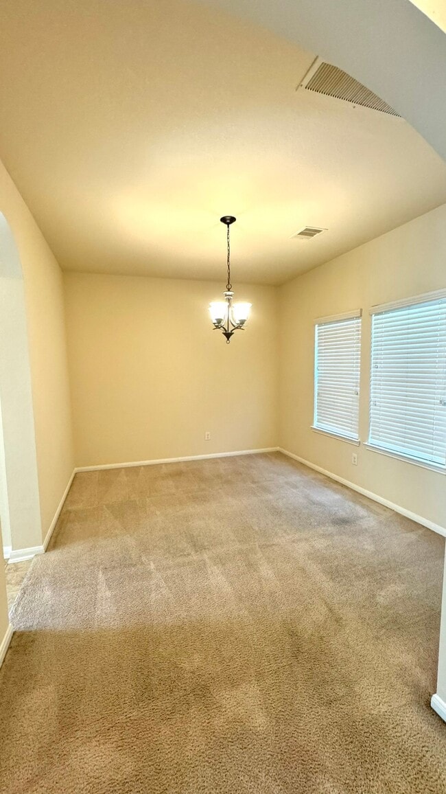 Building Photo - 1747 Nichole Woods Dr