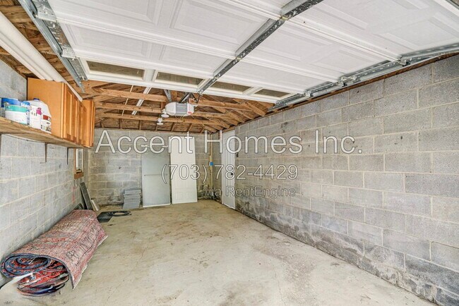 Building Photo - 4916 Chowan Ave