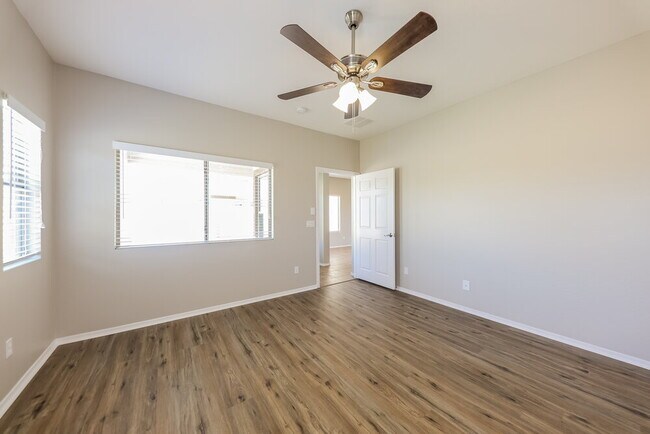 Building Photo - 16724 N 177th Ave