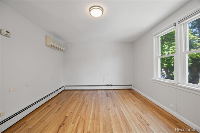 Building Photo - 881 S Emerson St