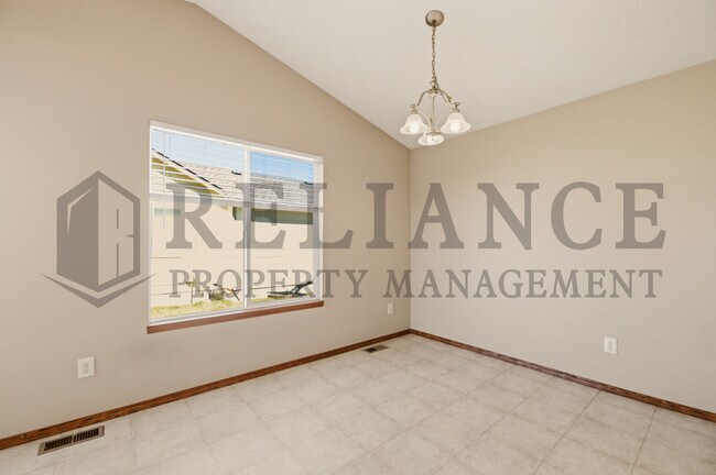 Building Photo - 9922 E Kinkaid Cir