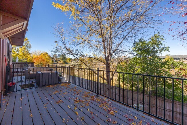 Building Photo - Discover Comfort and Style: Spacious 2-Bed...