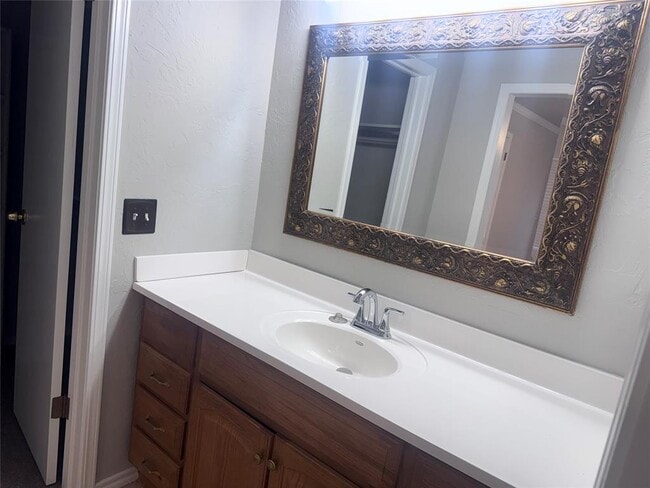 Building Photo - 12216 Sylvester Dr