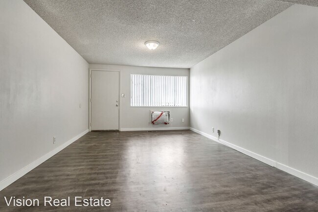 Building Photo - 111 S 1000 E St