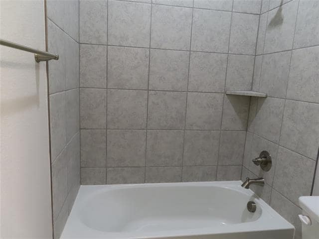 Building Photo - 426 Oleander Dr