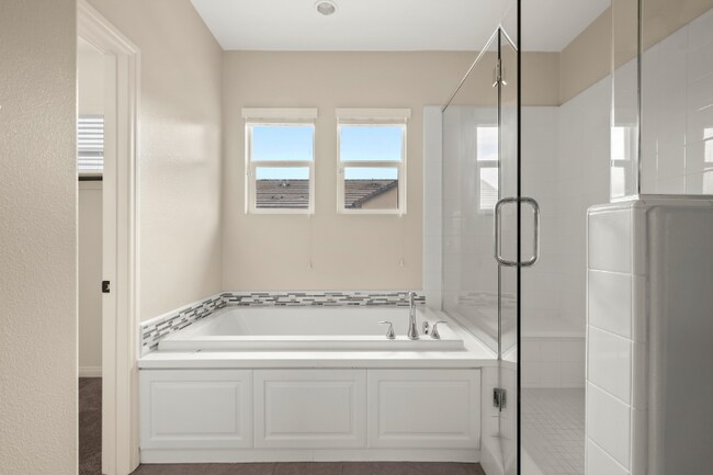 Building Photo - 2754 Overlook Point Dr