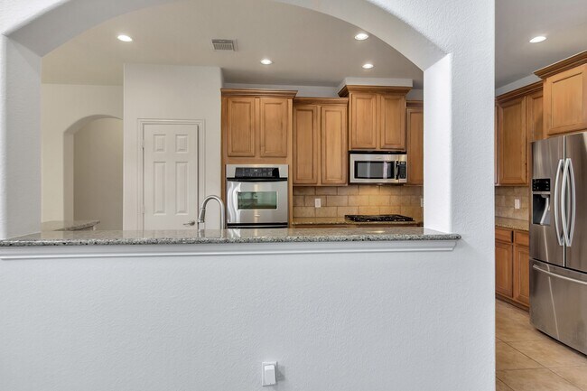 Building Photo - 27 Frontera Cir