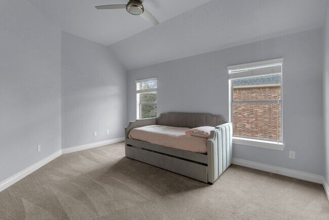 Building Photo - 13811 Sugar Dock Ct