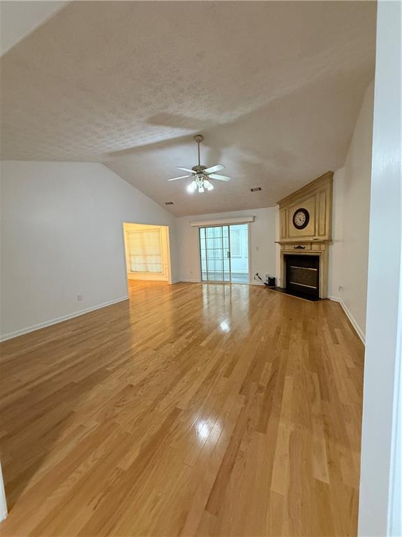 Building Photo - 4820 Tanners Spring Dr