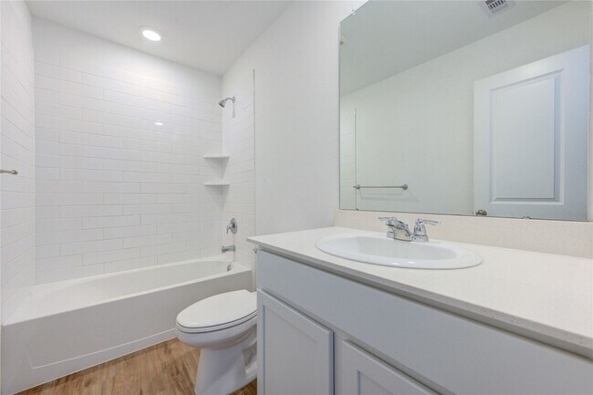 Building Photo - 3418 Spanish Oak Ln