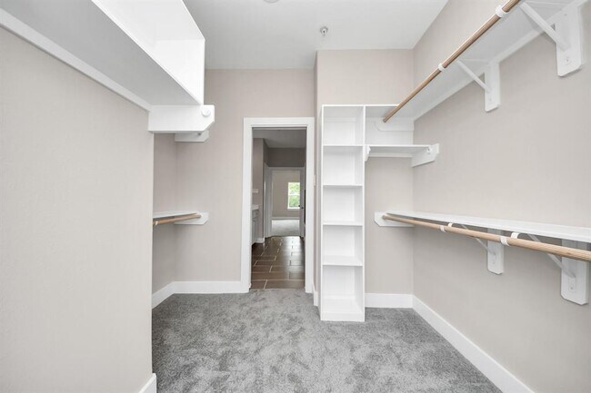 Building Photo - 3913 Griggs Rd