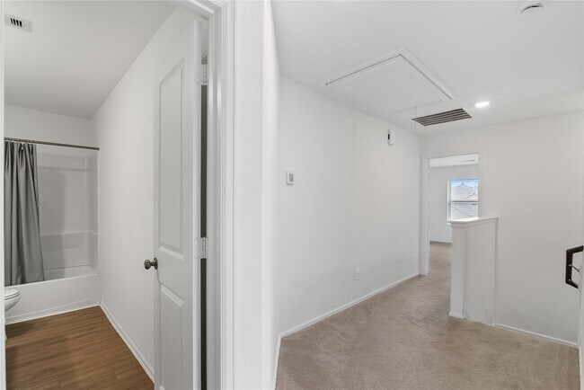 Building Photo - 3034 Twisted Myrtle Dr