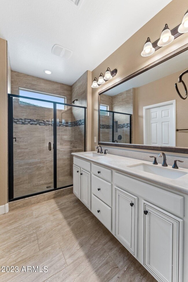 Building Photo - 4456 Covered Wagon Trl