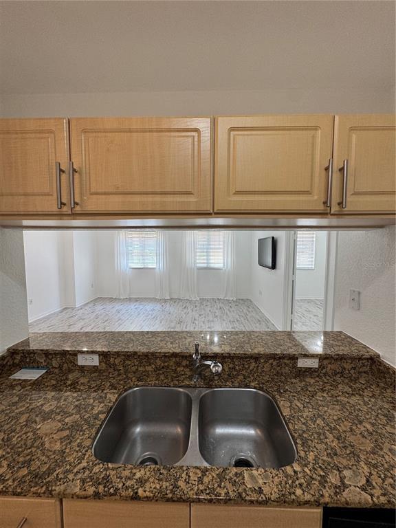 Building Photo - 1064 N Tamiami Trl