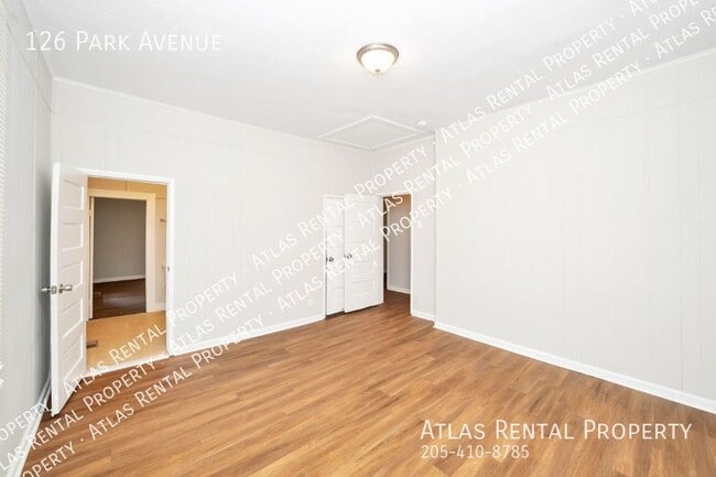 Building Photo - 126 Park Ave