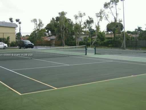 Building Photo - 4672 NW 9th Dr