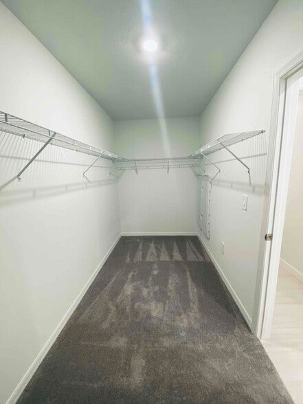 Building Photo - 11320 Linden Depot Rd