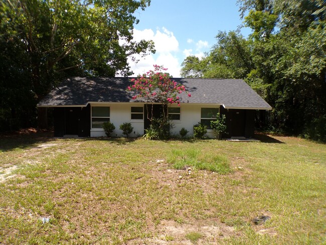 Building Photo - Fully furnished duplex