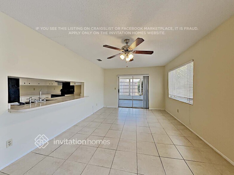 Building Photo - 4205 Gray Squirrel Ln