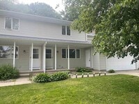 Building Photo - 3052 Acker St