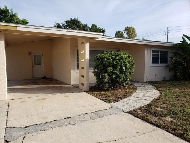 Building Photo - 1530 Concord Ave