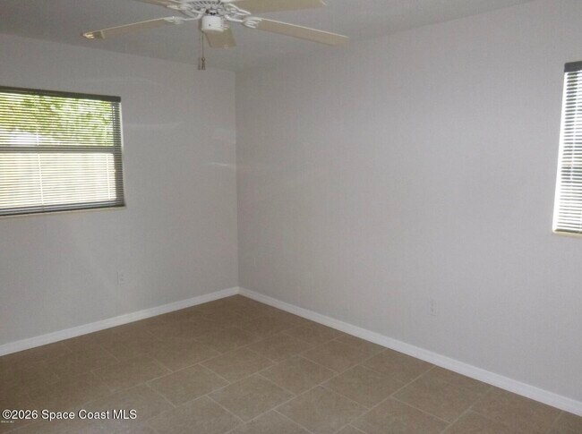 Building Photo - 360 Needle Blvd