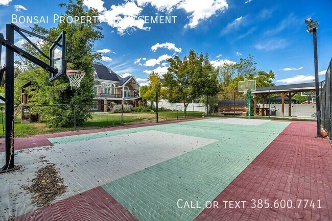 Building Photo - 11291 Palisade View Dr
