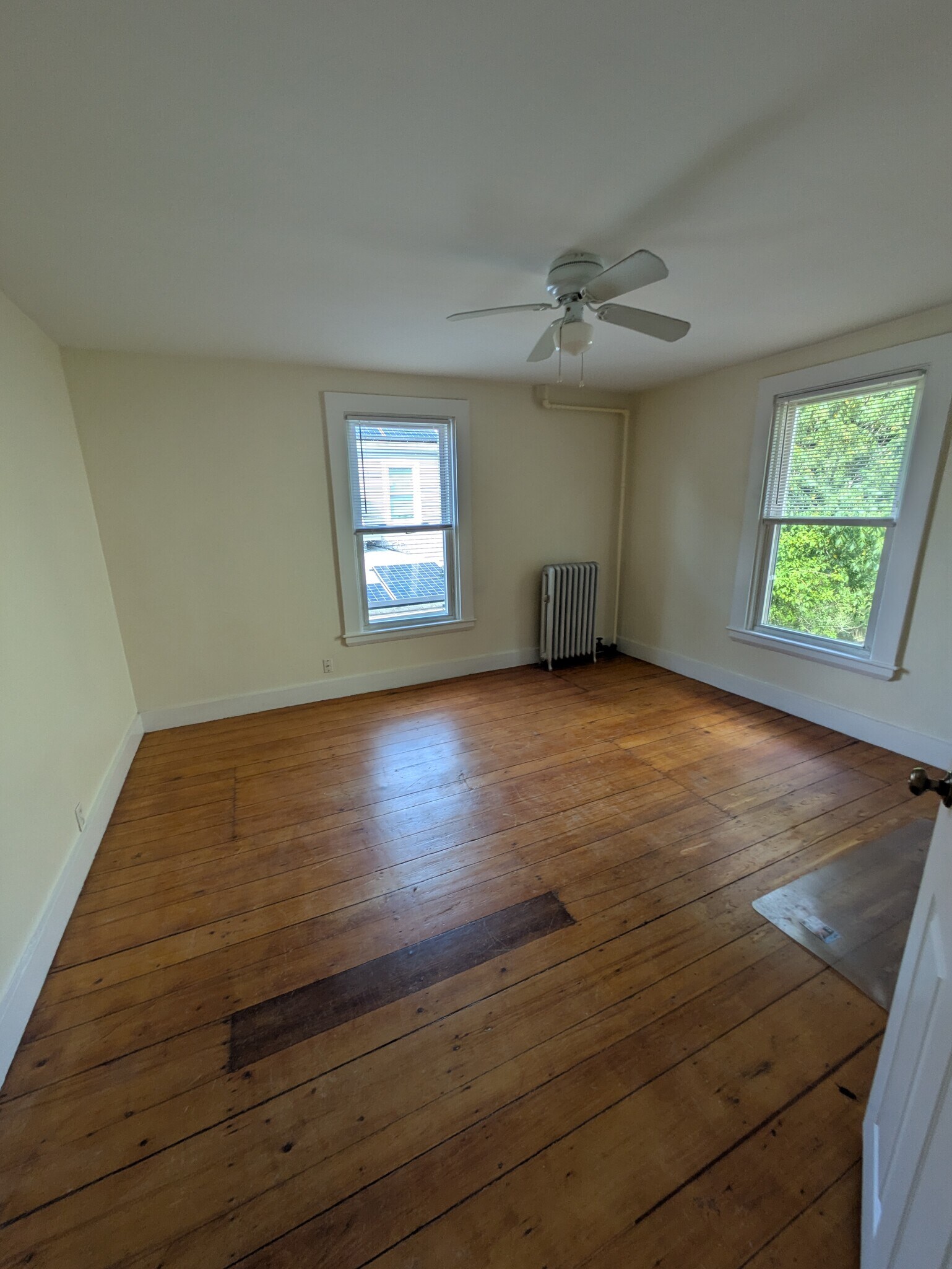 Building Photo - 22 Eastburn St