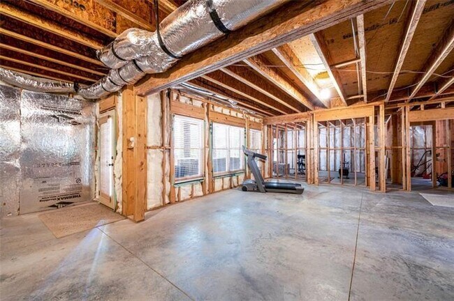 Building Photo - 2361 Legacy Maple Dr