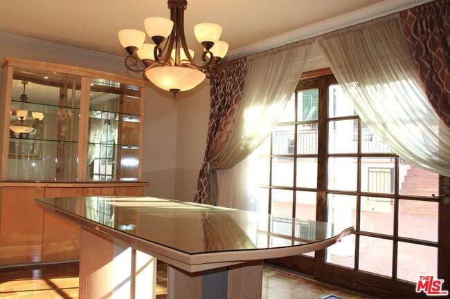 Building Photo - 11502 Dona Teresa Dr