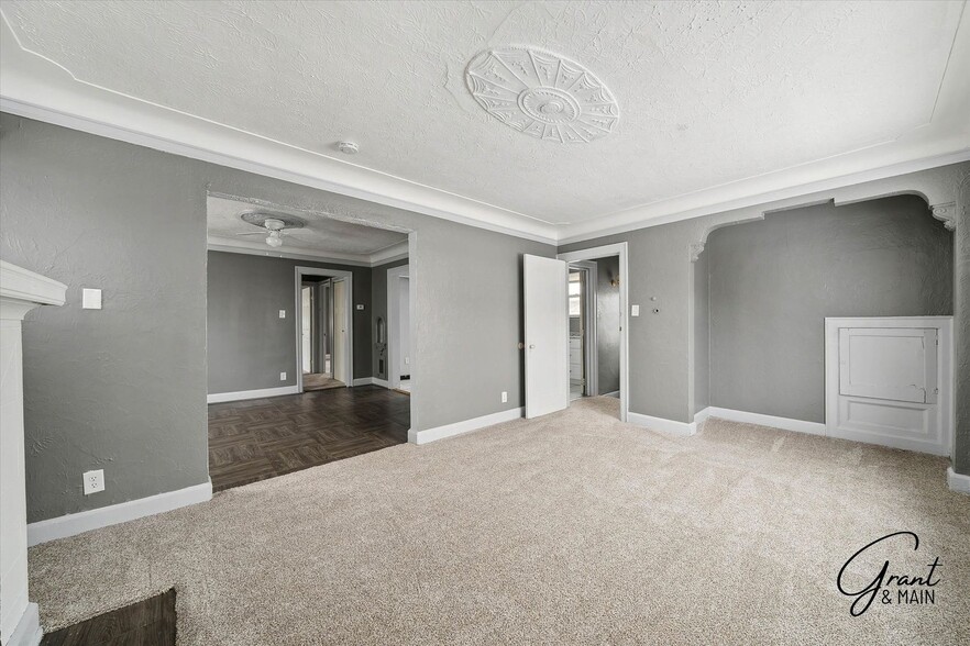 Building Photo - 15886/15888 Woodingham - Two Yutes Detroit Holdings LLC
