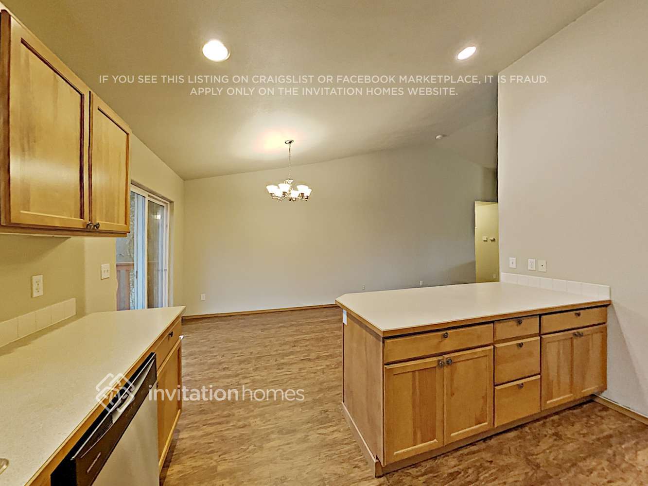 Building Photo - 2701 59th Ave NE