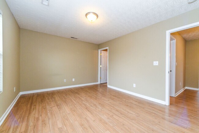 Interior Photo - Silver Creek Apartments