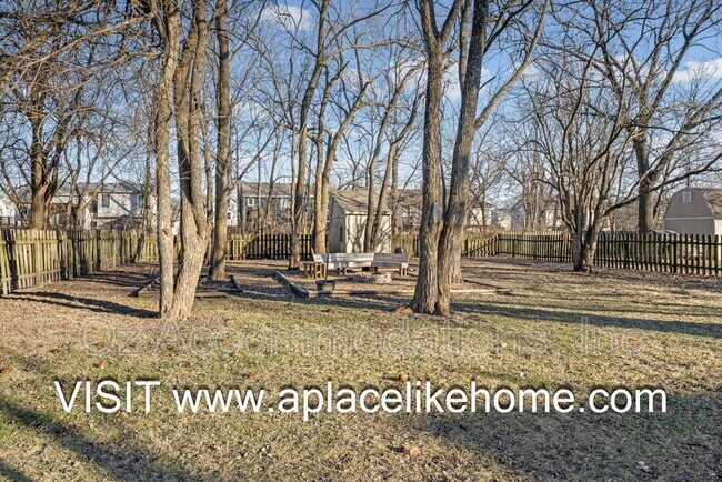 Building Photo - 313 S Darrowby Dr