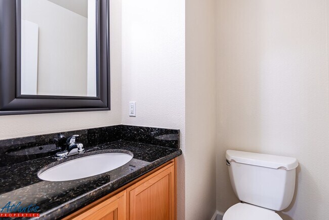 Building Photo - Pueblo De Los Gatos | Garage | Desirable L...