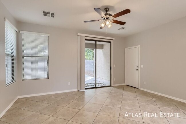 Building Photo - 14551 W Port Royale Ln